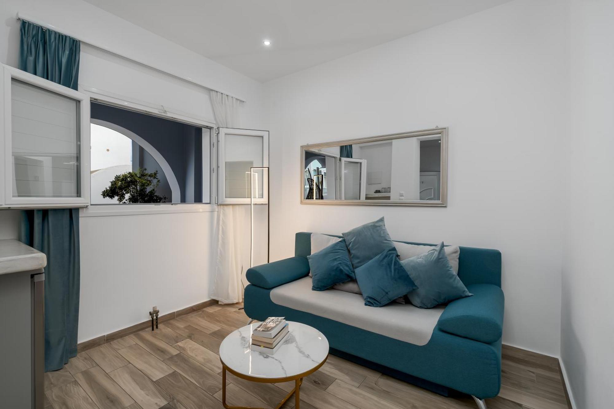 Oasis Suites Fira Exterior photo